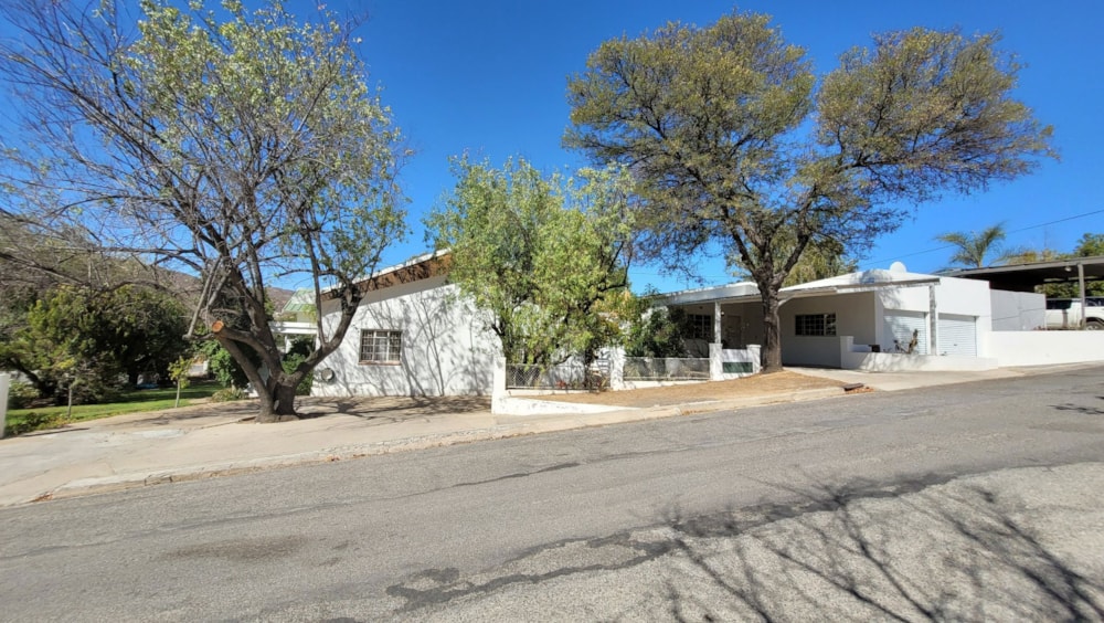 House for sale in Springbok - 1NA1731225