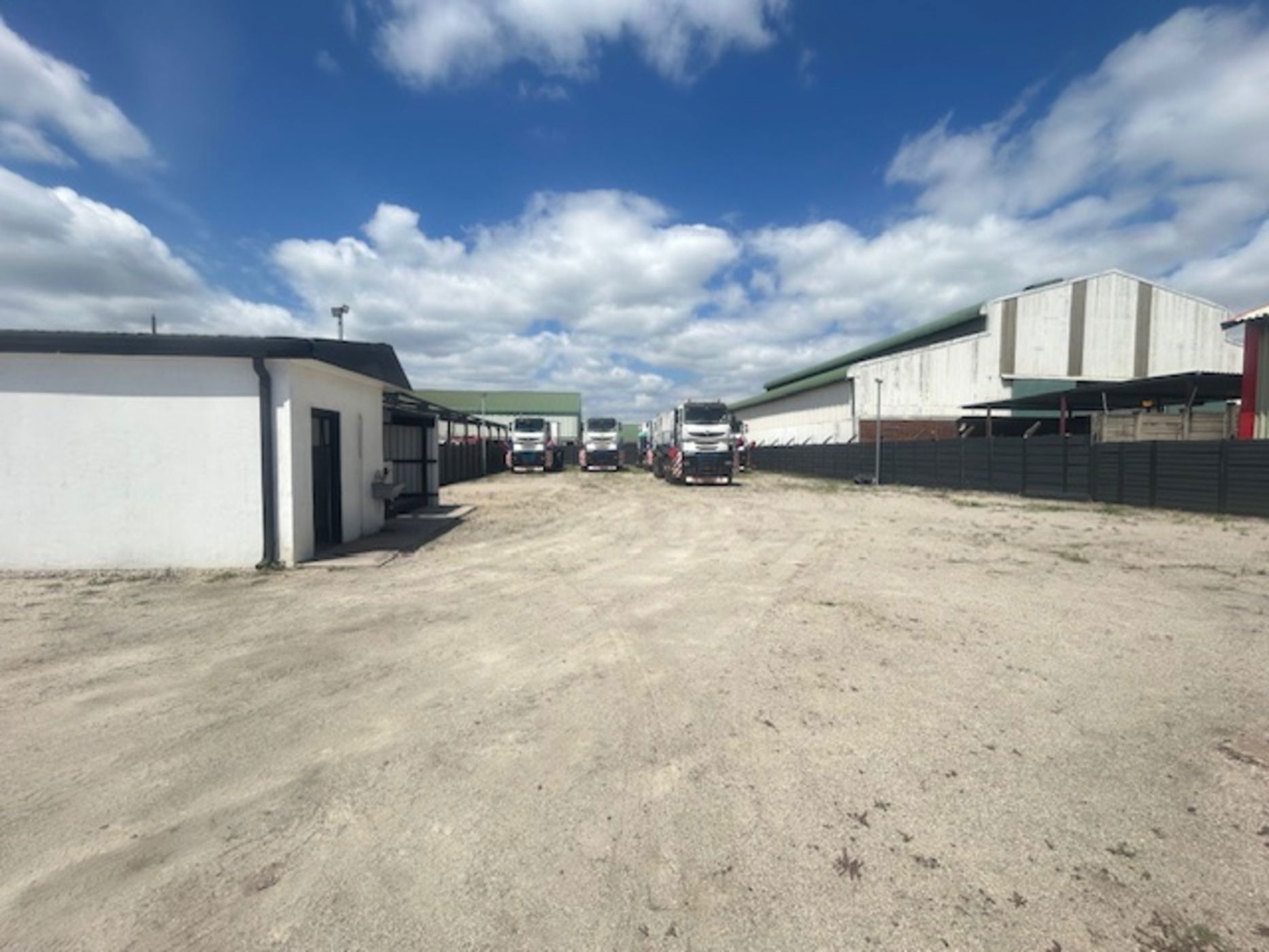 Commercial industrial property to rent in Alton - 1RY1728990