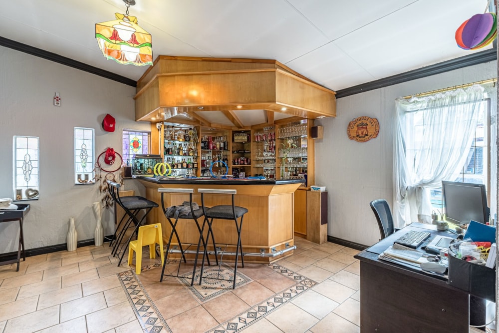 House for sale in Van Riebeeck Park, Kempton Park - KTP1729906