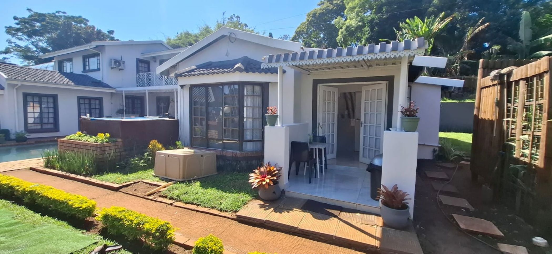 Garden cottage to rent in Kloof - 1KF1731012