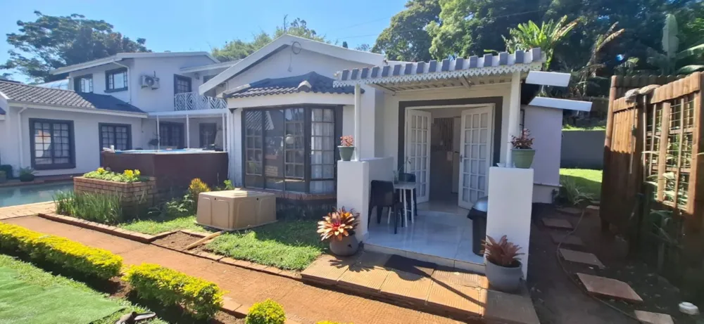 Garden cottage to rent in Kloof - 1KF1754282 Garden cottage to rent in Kloof - 1KF1754282