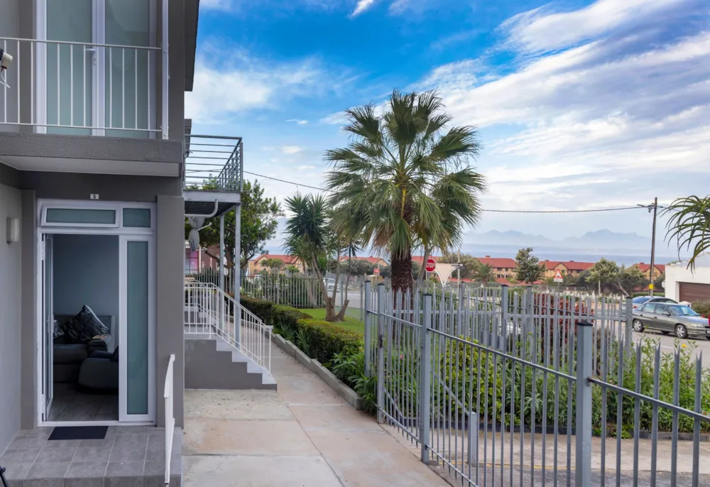 Apartment sold in Mossel Bay Central - 1MB1730892