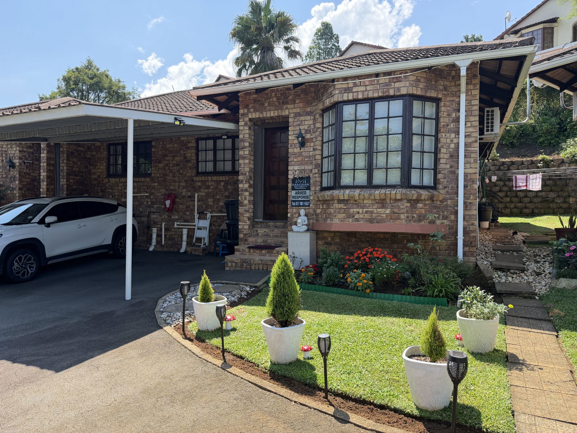 Townhouse for sale in Chase Valley Heights - 1PM1731646