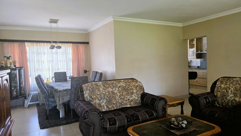 House for sale in Port Edward - 1PD1729338