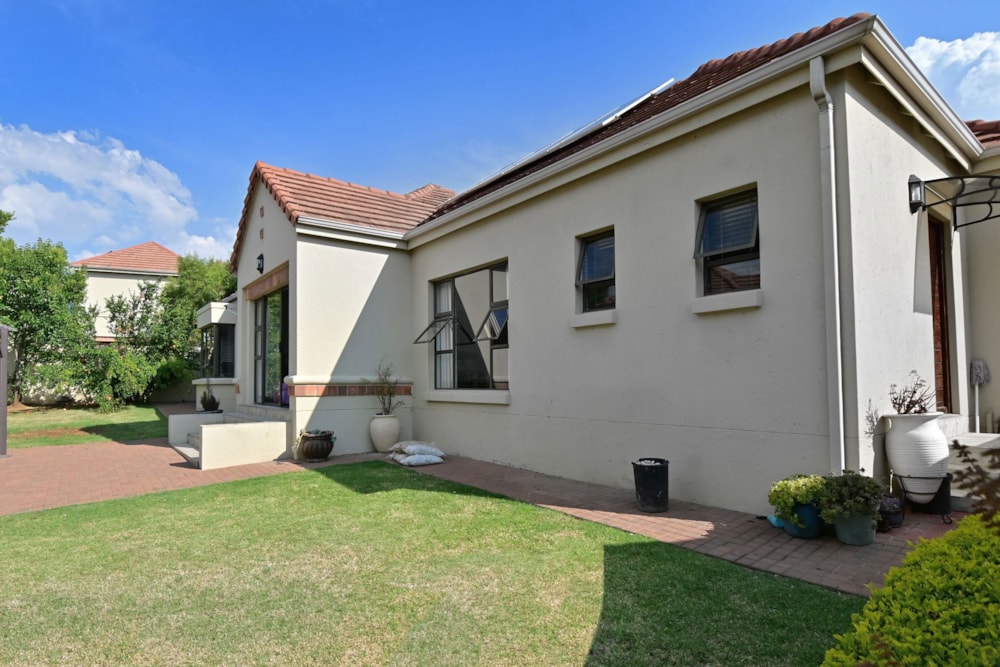 House for sale in Summerset - MR1729553