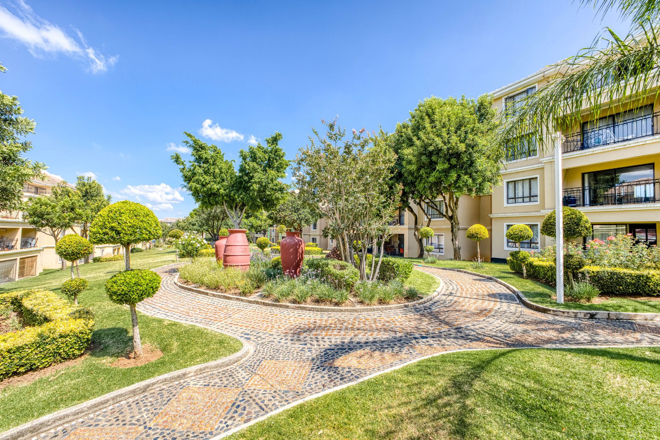 Apartment for sale in Carlswald - MR1730046