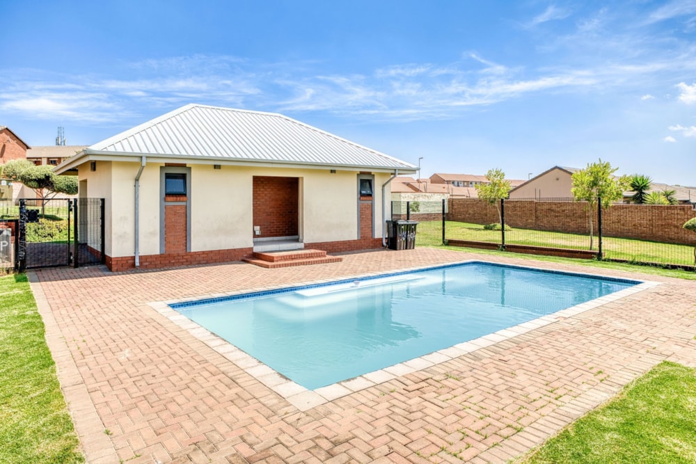 Apartment for sale in Sagewood, Midrand - MR1730266