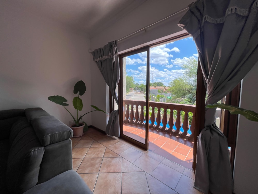 Apartment to rent in Phakalane, Botswana - 3BO1727594