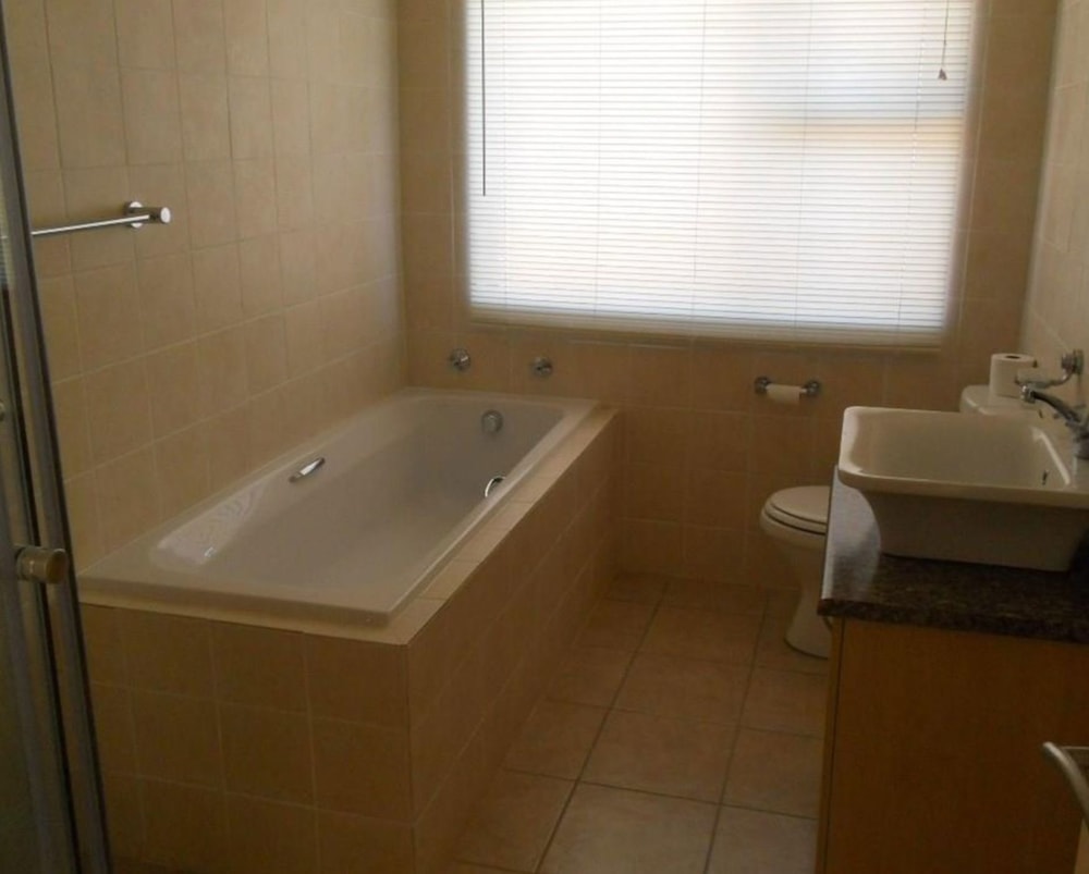 Townhouse for sale in Spitskop - 1BX1729130