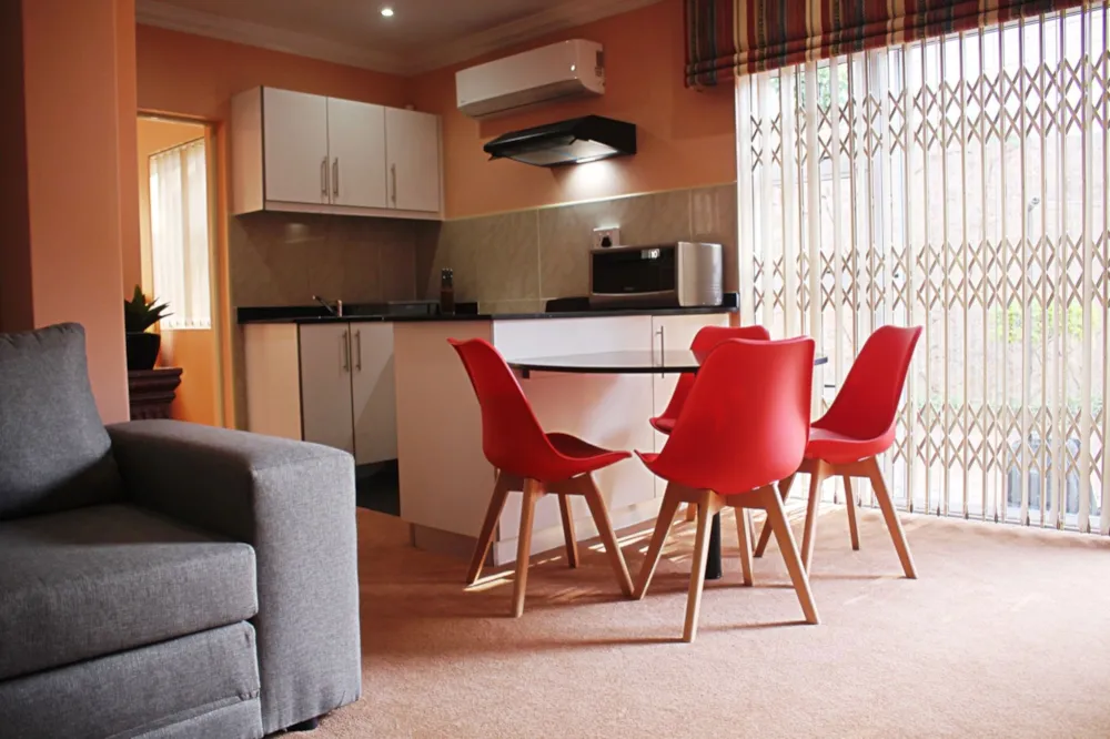 Cottage let in Herrwood Park - 1ND1729524 Cottage let in Herrwood Park - 1ND1729524