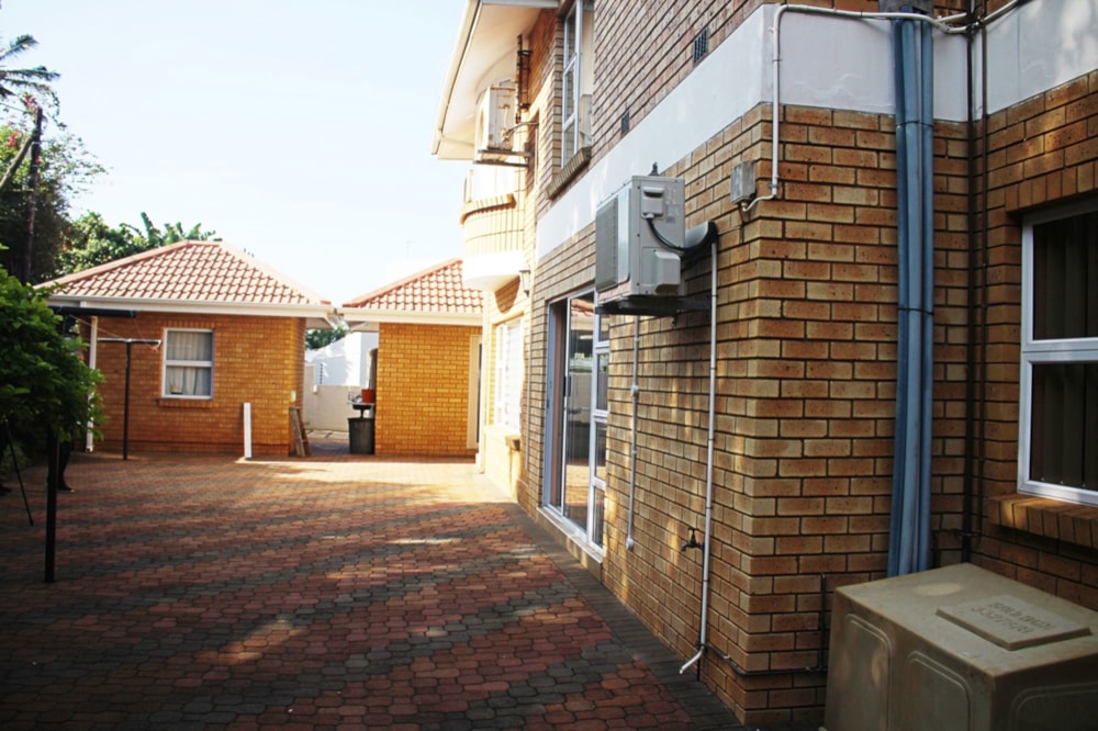 Cottage to rent in Herrwood Park - 1ND1729524