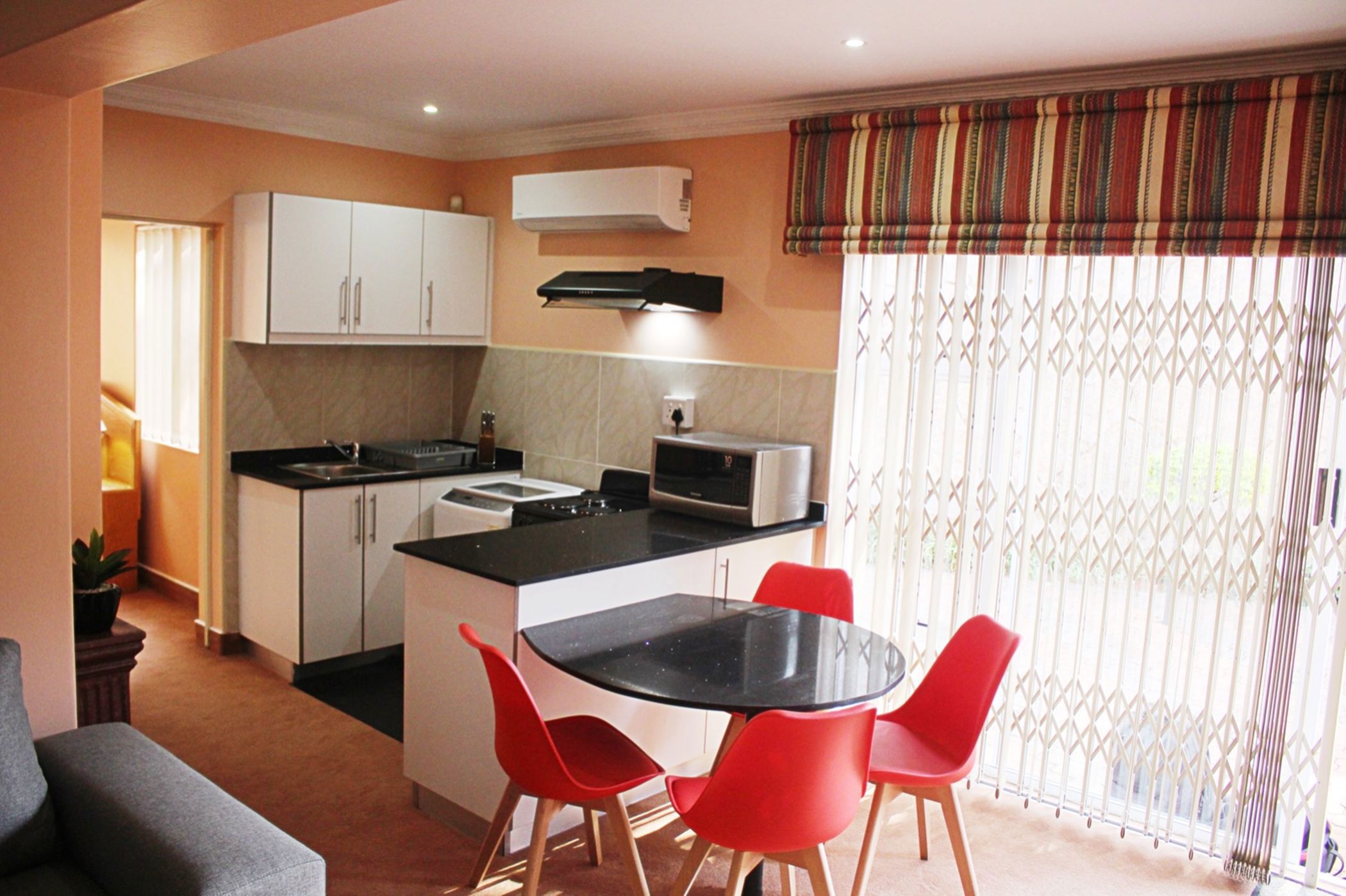 Cottage to rent in Herrwood Park - 1ND1738633