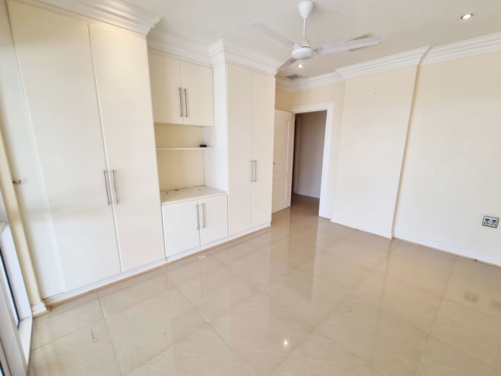 Apartment for sale in La Lucia - 1ND1729691 Apartment for sale in La Lucia - 1ND1729691