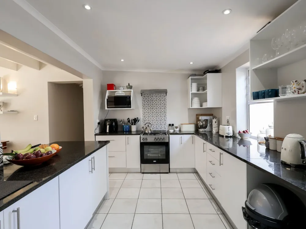 House let in Hemel-en-Aarde Estate - ONL1730185