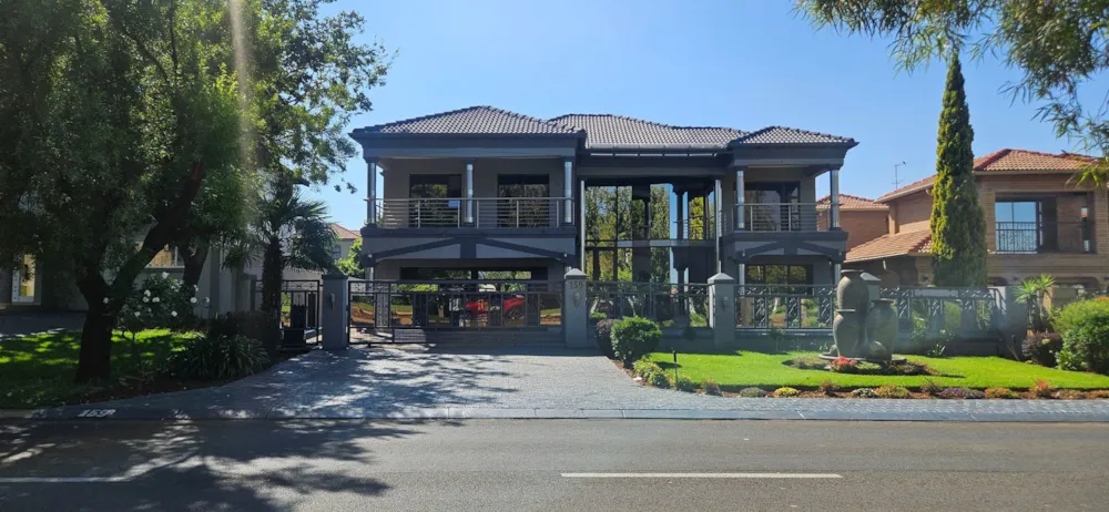 House for sale in Helderwyk Estate - 1BJ1730009 House for sale in Helderwyk Estate - 1BJ1730009