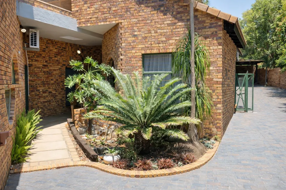 House let in Moreleta Park - PTL1730563 House let in Moreleta Park - PTL1730563
