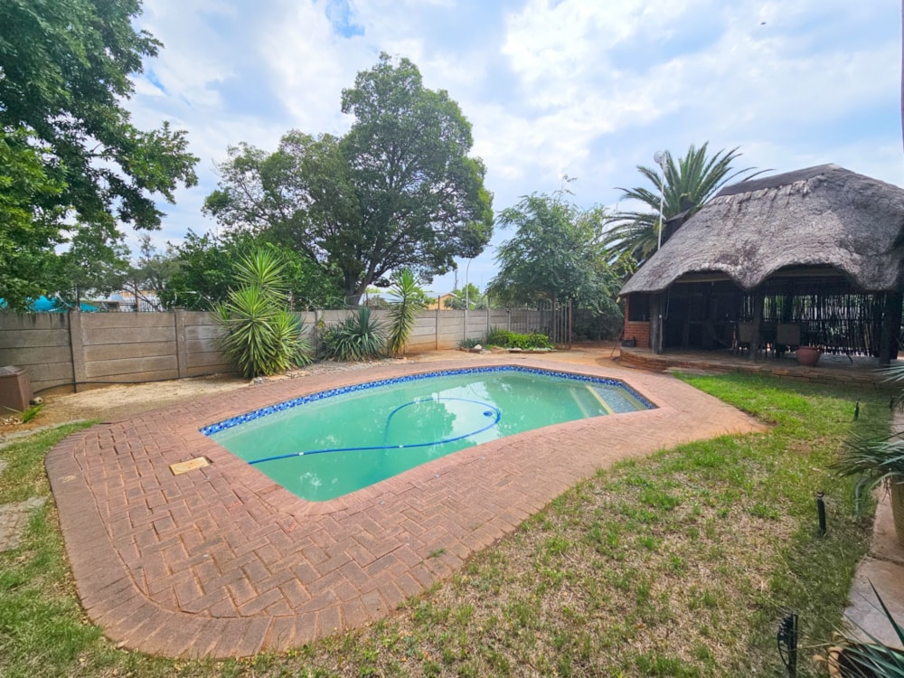 House for sale in Generaal de Wet - 1BX1731348