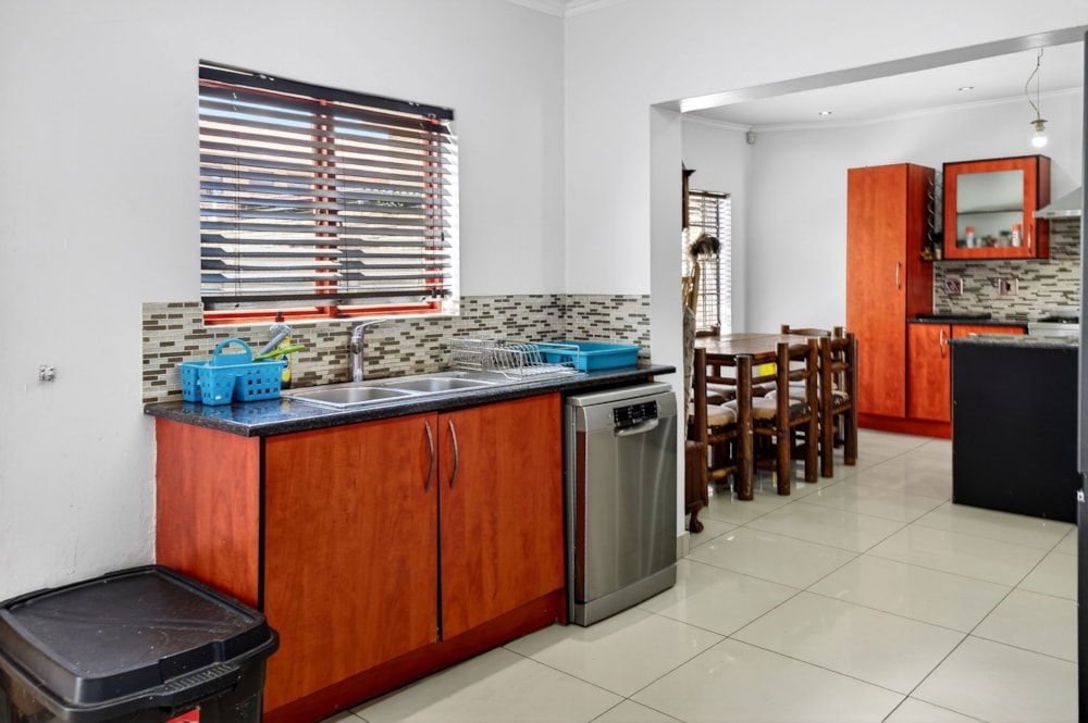 House for sale in General Alberts Park - 1GV1730729