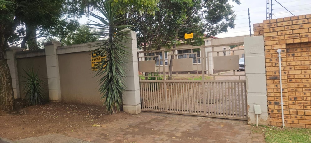 Apartment for sale in New Redruth - 1GV1728470