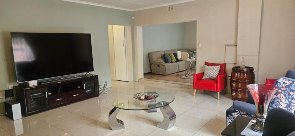 Apartment for sale in New Redruth - 1GV1728470