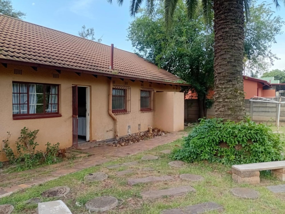 House for sale in Brackendowns - 1GV1728628