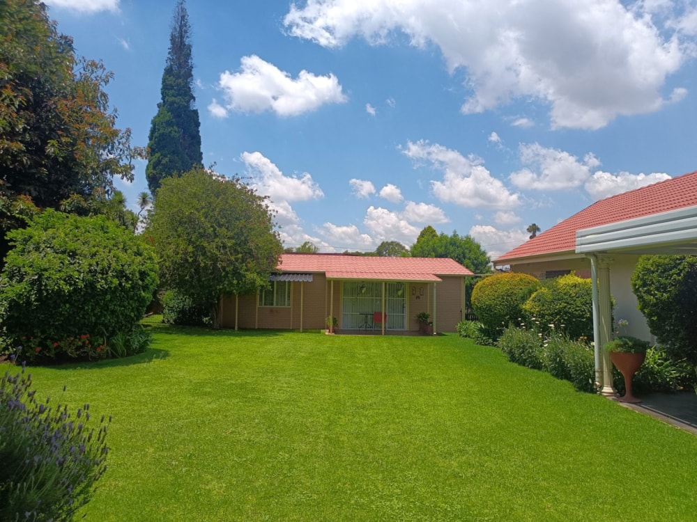 House for sale in Van Riebeeck Park, Kempton Park - KTP1729235