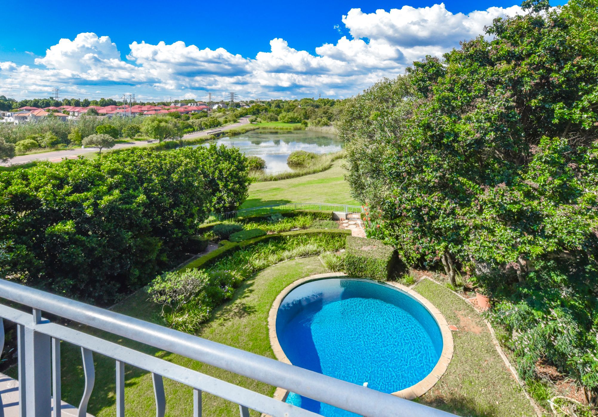 House for sale in Cedar Lakes - FW1728609