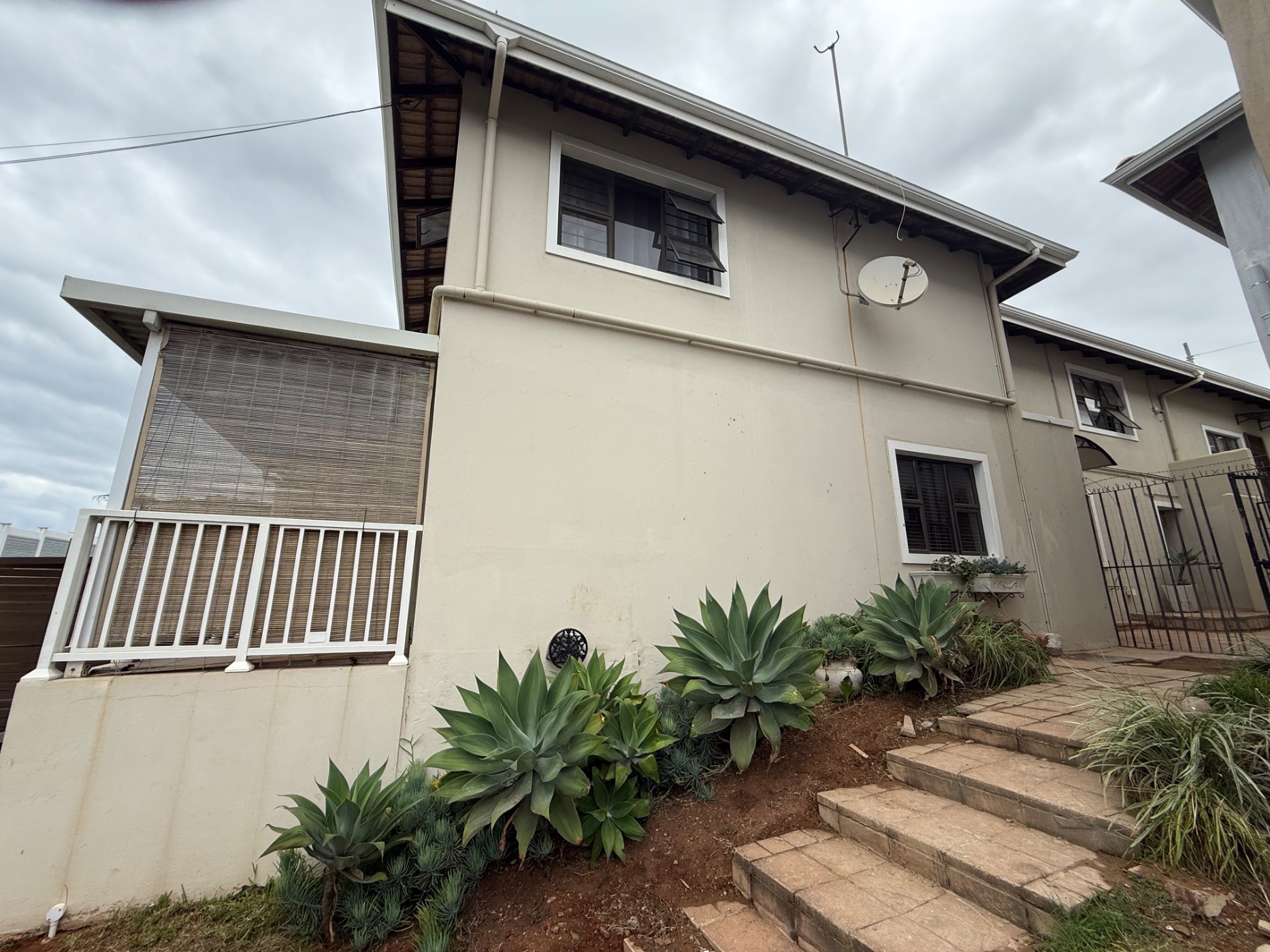 Cottage to rent in Durban North - 1ND1745135