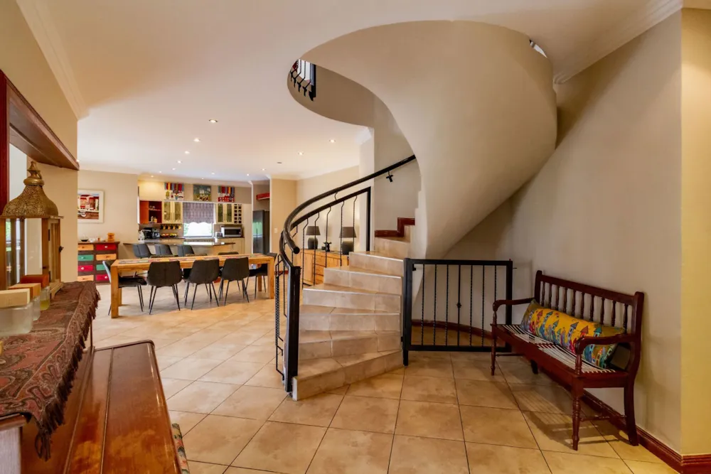 Double-storey house for sale in Pecanwood - 1HR1732159 Double-storey house for sale in Pecanwood - 1HR1732159