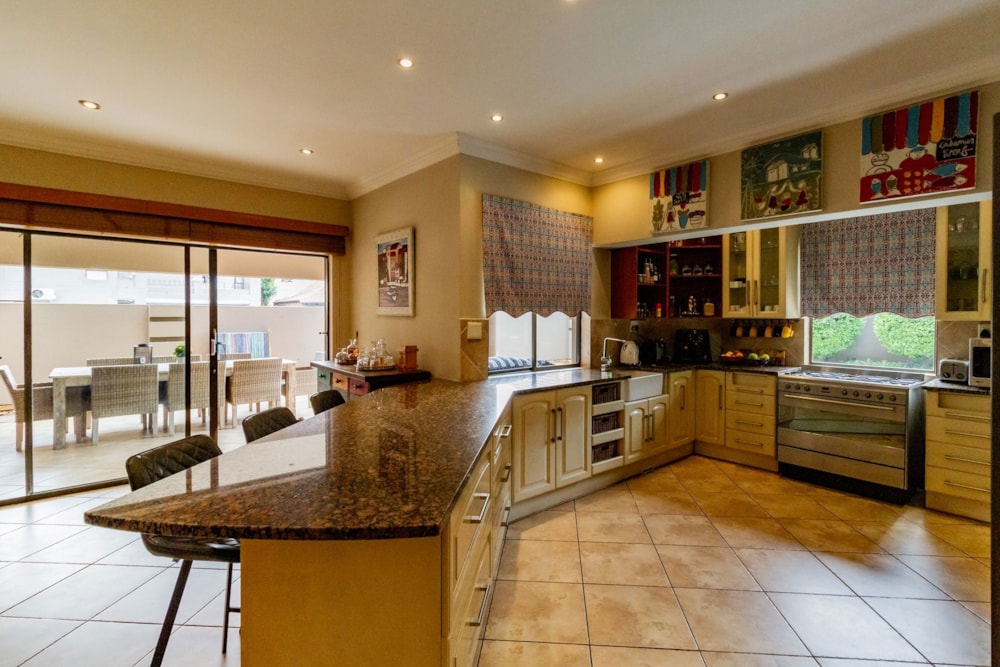 Double-storey house for sale in Pecanwood - 1HR1732159 Double-storey house for sale in Pecanwood - 1HR1732159