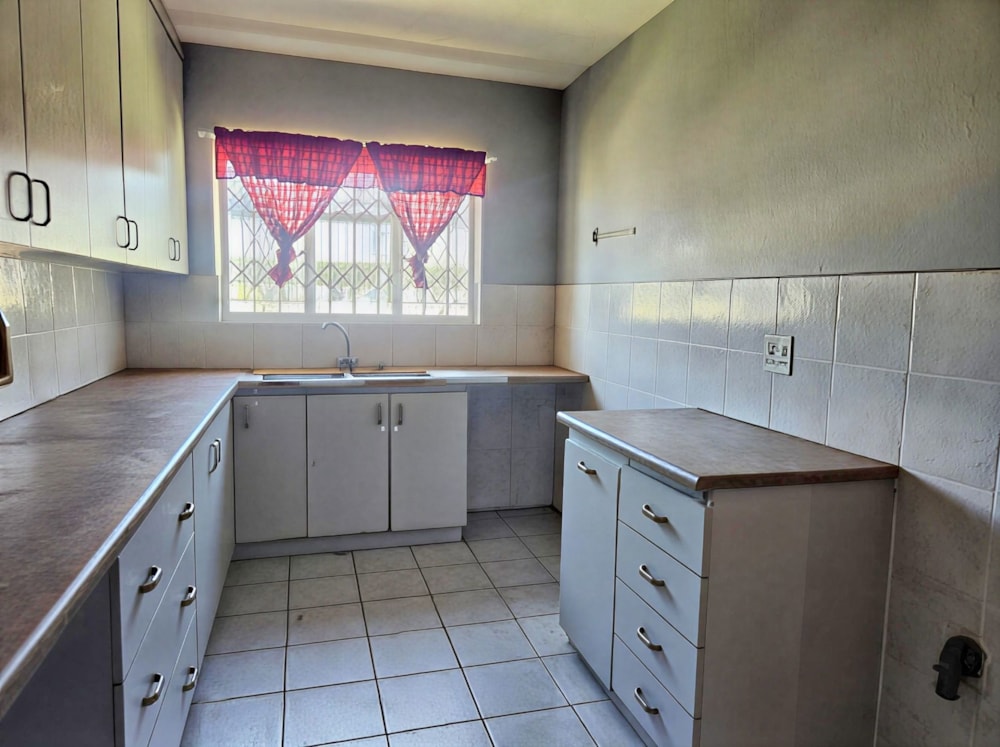 Townhouse for sale in Kabega - 1PLZ1730487