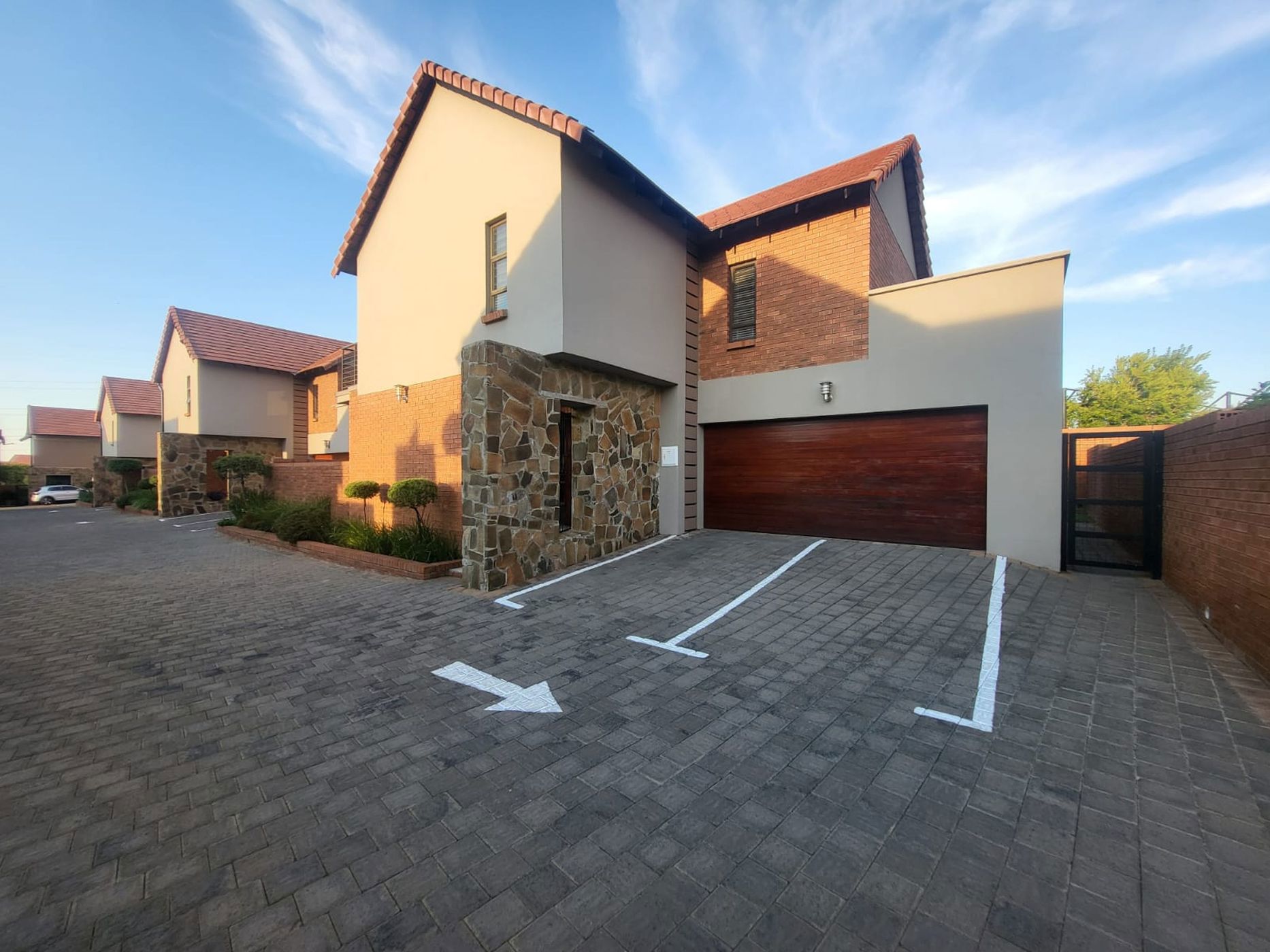 Townhouse for sale in Wild Olive Estate - 1BX1720879