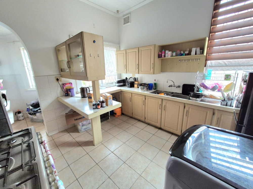 House to rent in Glenwood, Durban - 1DA1730025