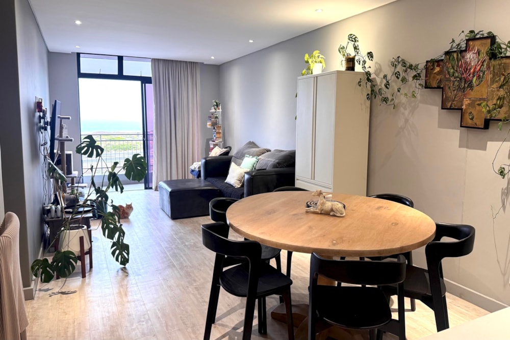 Apartment for sale in Big Bay - 1TV1731661