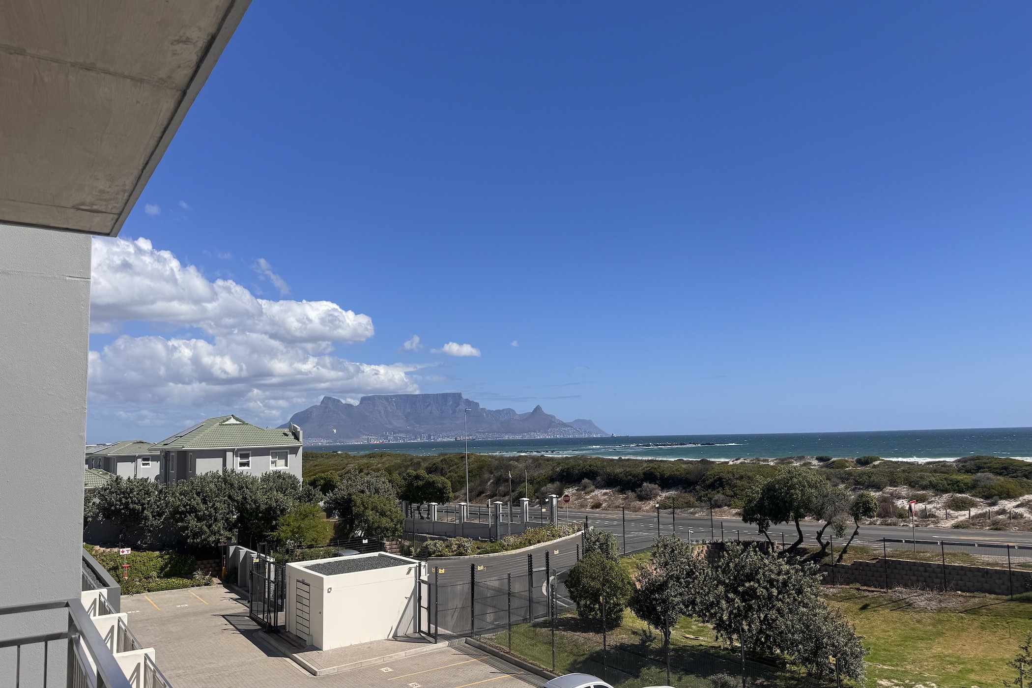 Apartment for sale in Big Bay - 1TV1731661