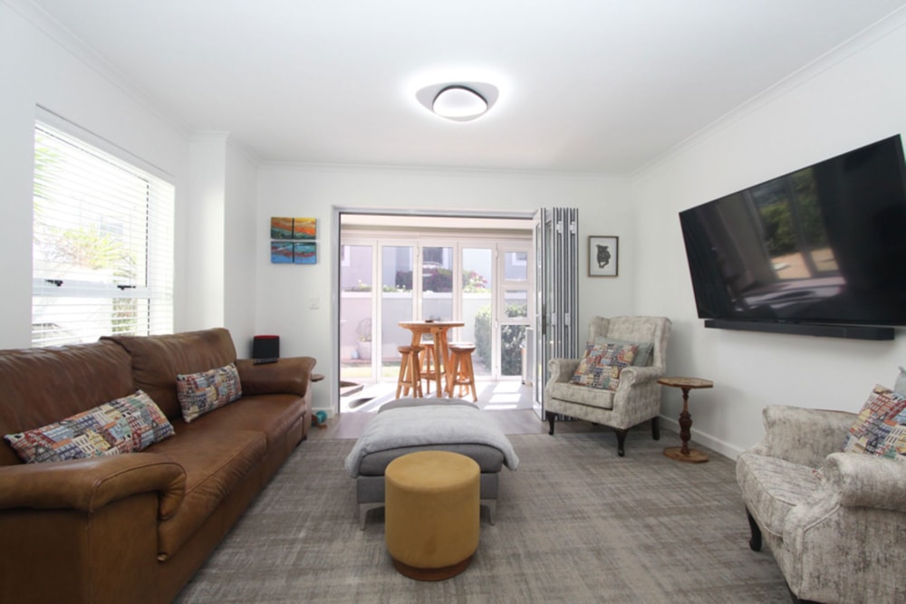 Security estate home for sale in Big Bay - 1TV1729693