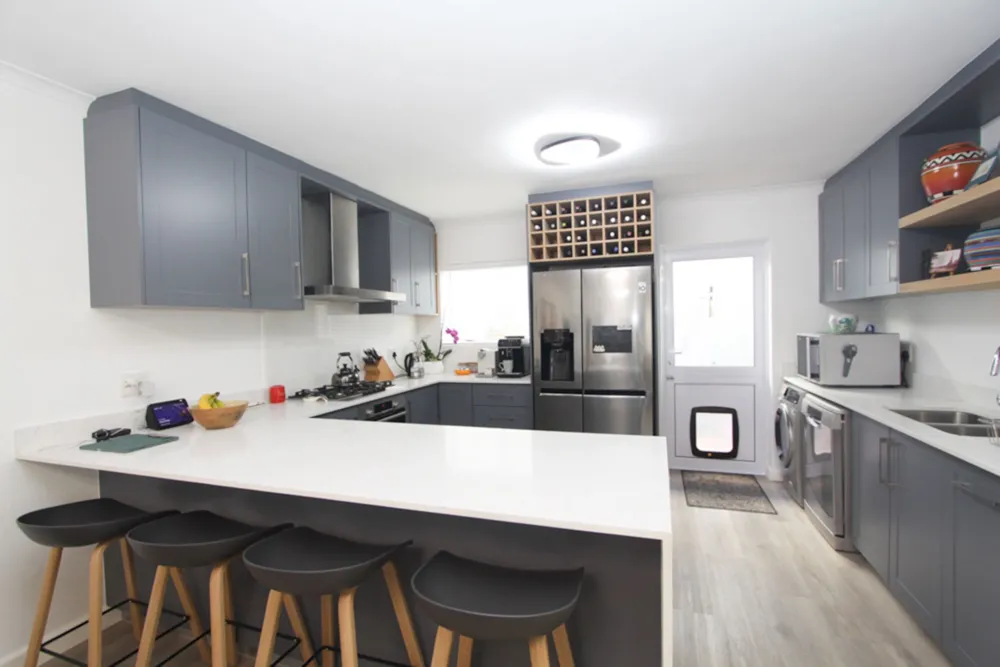Security estate home sold in Big Bay - 1TV1729693