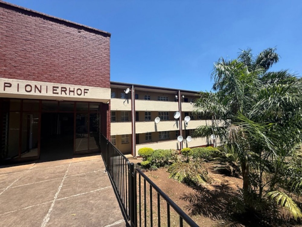 Apartment for sale in Fairview, Empangeni - 1RY1688101 Apartment for sale in Fairview, Empangeni - 1RY1688101