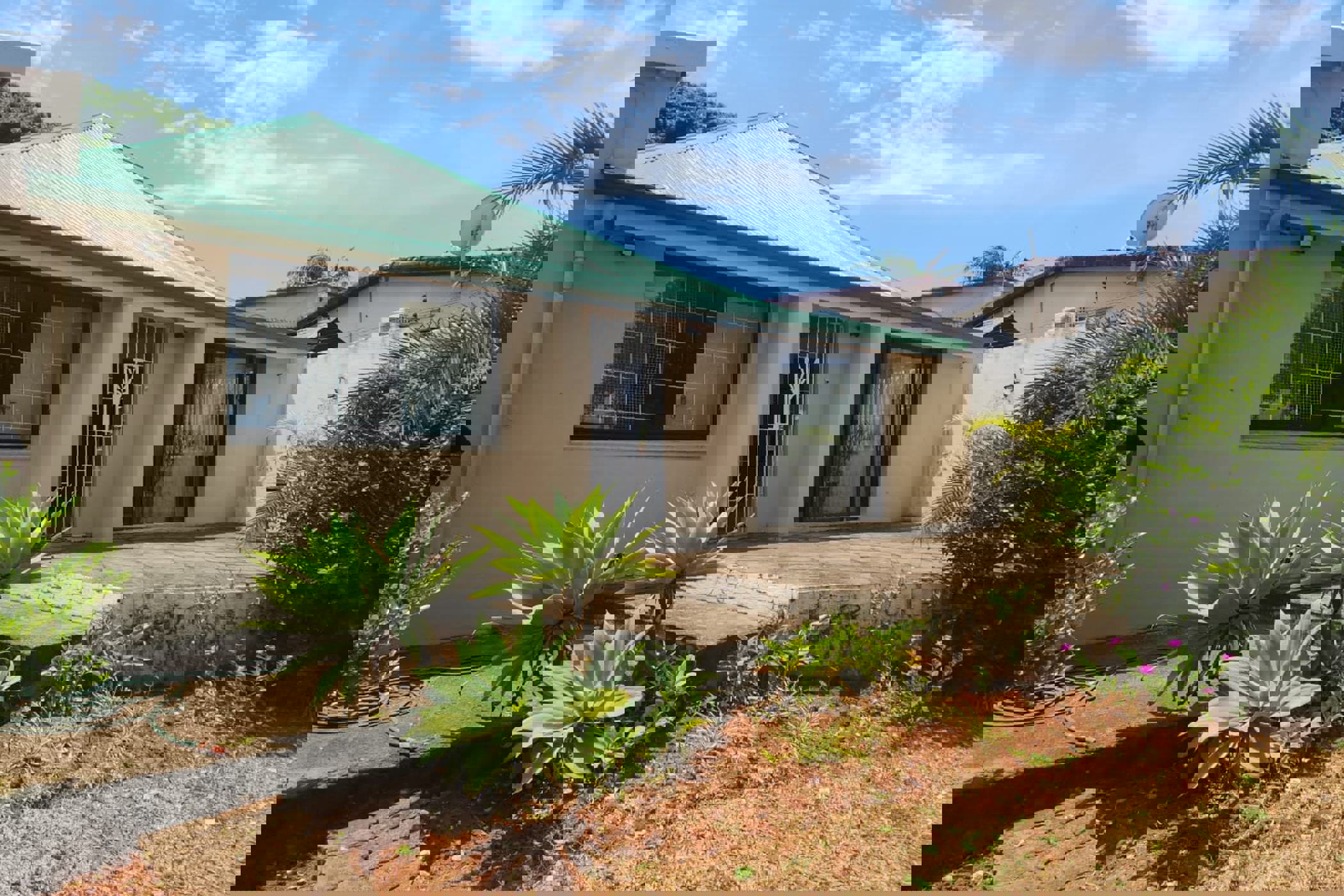 House let in Illovo Beach - 1WB1729825