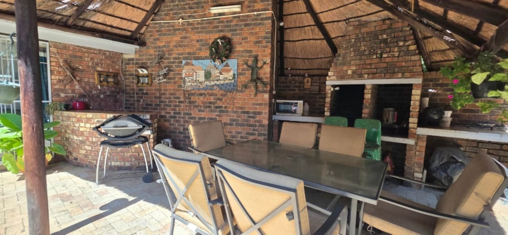 House for sale in Riebeeckstad, Welkom - 1WM1731203