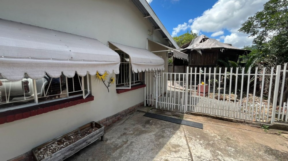 Apartment to rent in Phalaborwa - 1PW1729315