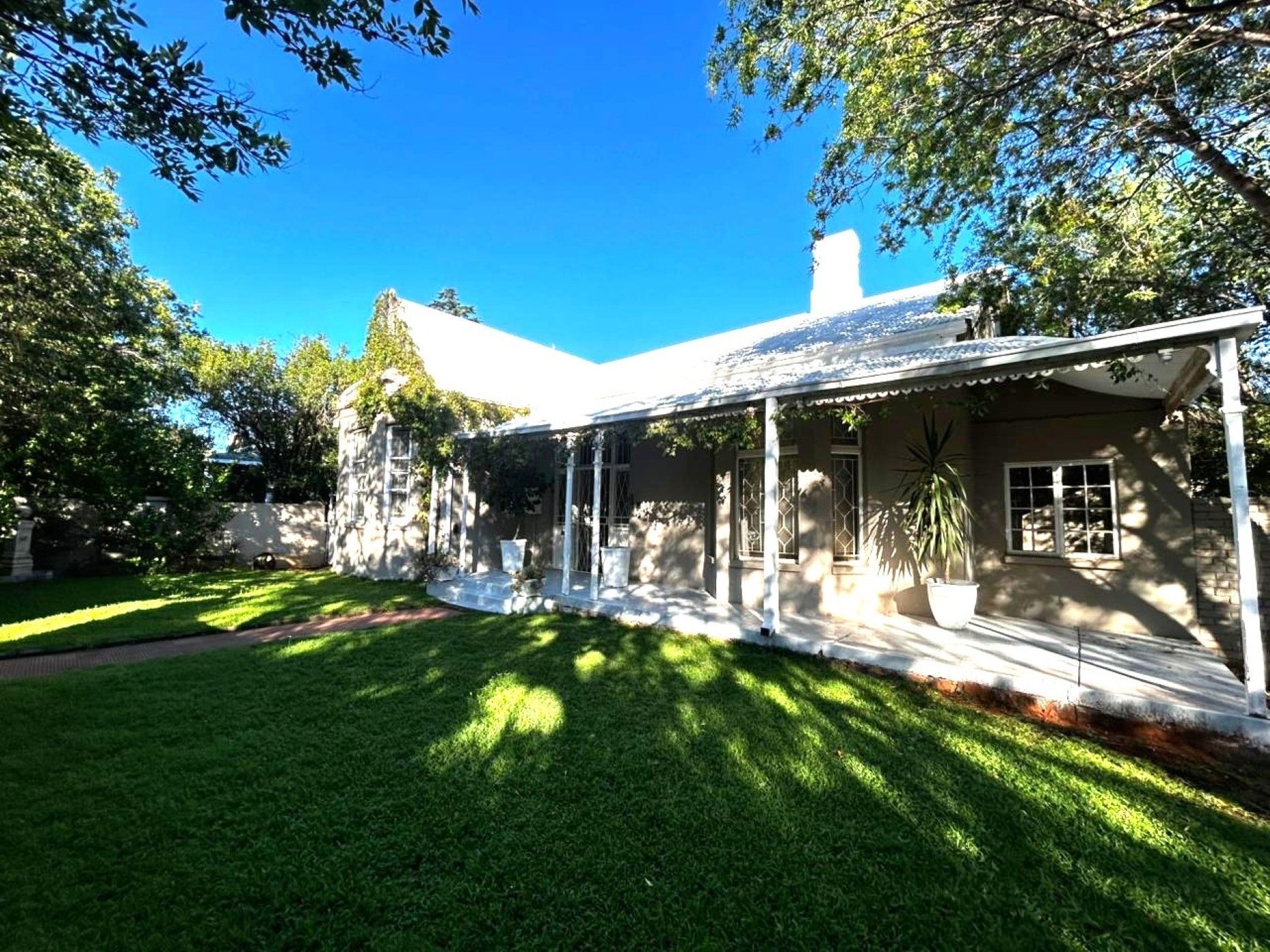 House for sale in Memorial Road Area - 1KJ1731684