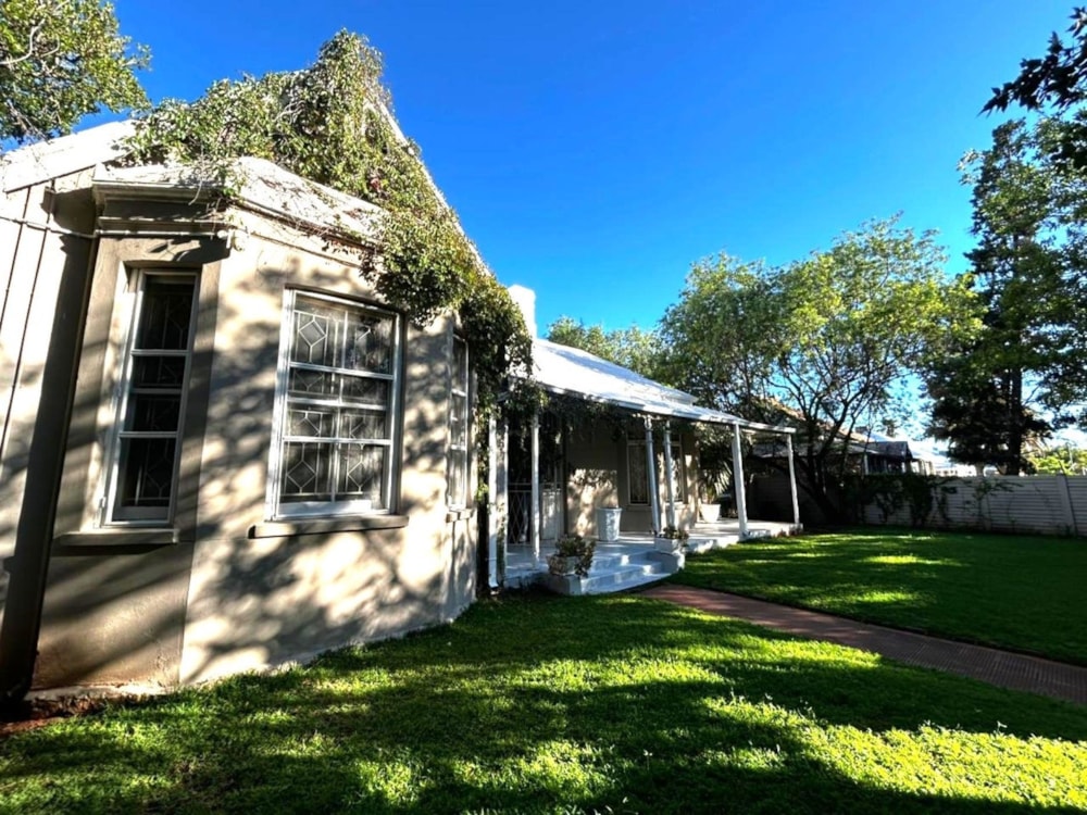 House for sale in Memorial Road Area - 1KJ1731684