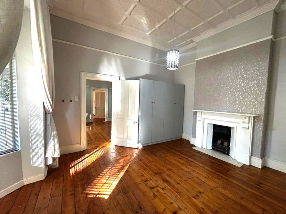 House for sale in Memorial Road Area - 1KJ1731684