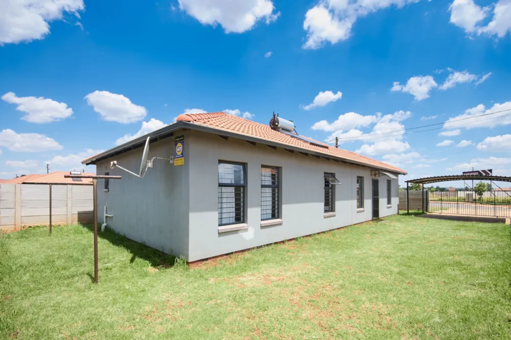 House sold in Protea Glen - RAN1729411 House sold in Protea Glen - RAN1729411