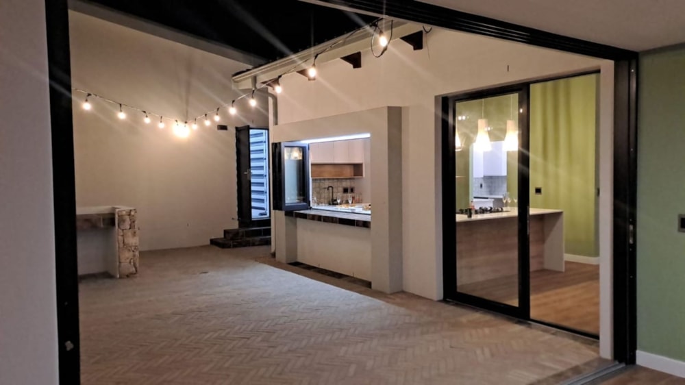 Beachfront villa for sale in Stilbaai West - 1SR1731097