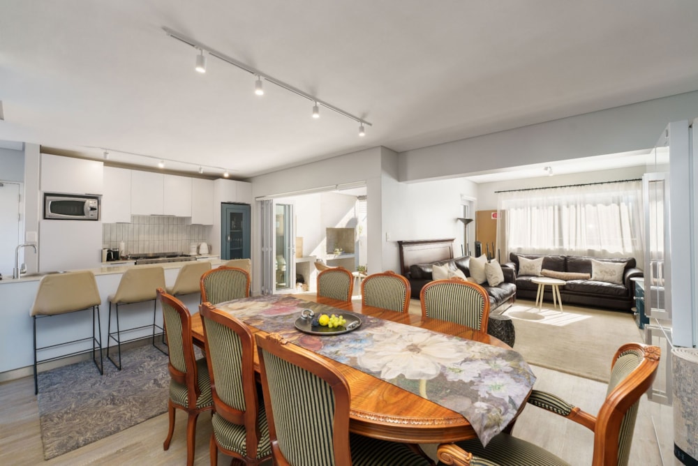 Security estate home for sale in Newinbosch - ST1729577