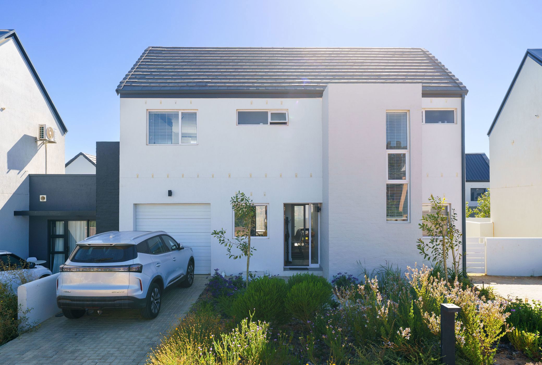 Security estate home for sale in Newinbosch - ST1729577