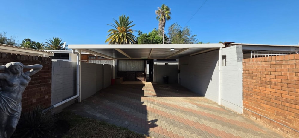 Townhouse for sale in Dagbreek, Welkom - 1WM1729684