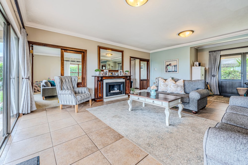 Townhouse for sale in Hillcrest, Upper Highway - 1KF1730326